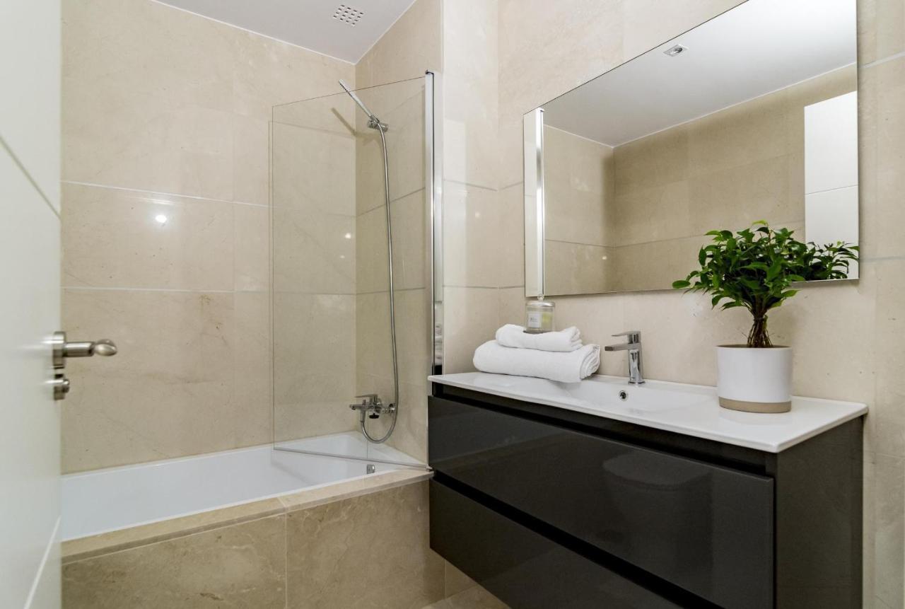 Djc - Modern 2 Bedroom Apartment Close To Beach Casares Exterior foto